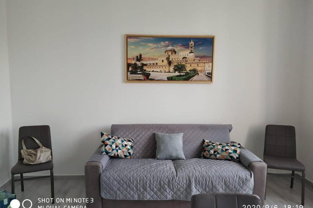 Home Sweet Home Appartamento Ricco Di Comfort Палермо Екстериор снимка
